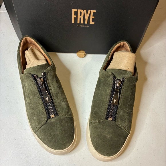 Frye Shoes - NIB Wo Sz 9 Frye Lena Army Olive Green Suede Platform Sneakers Zipper Closure